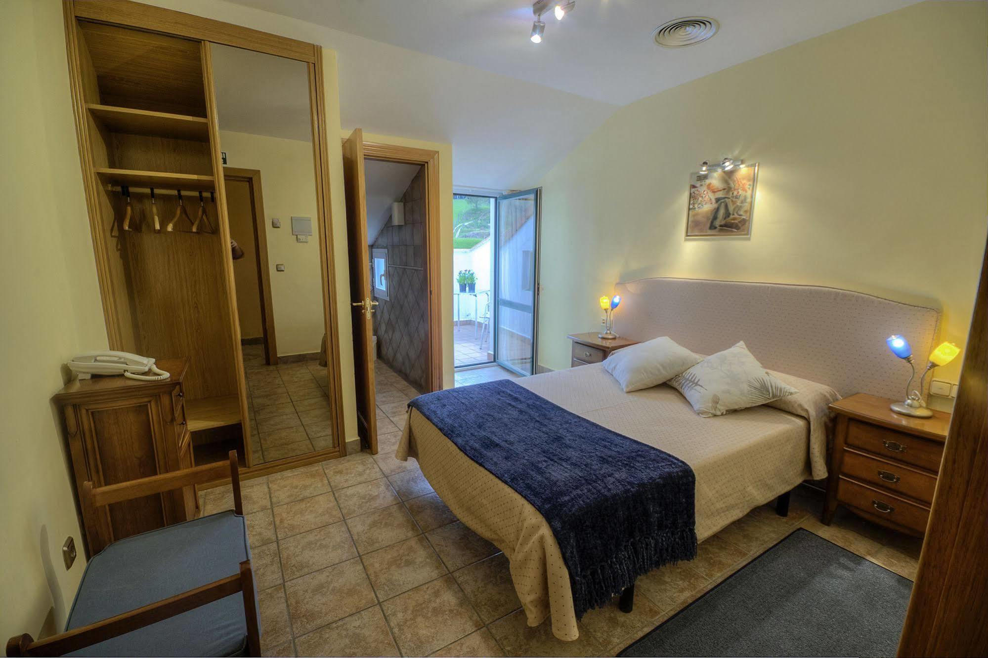 Hostal Jai Alai Leitza  Eksteriør billede