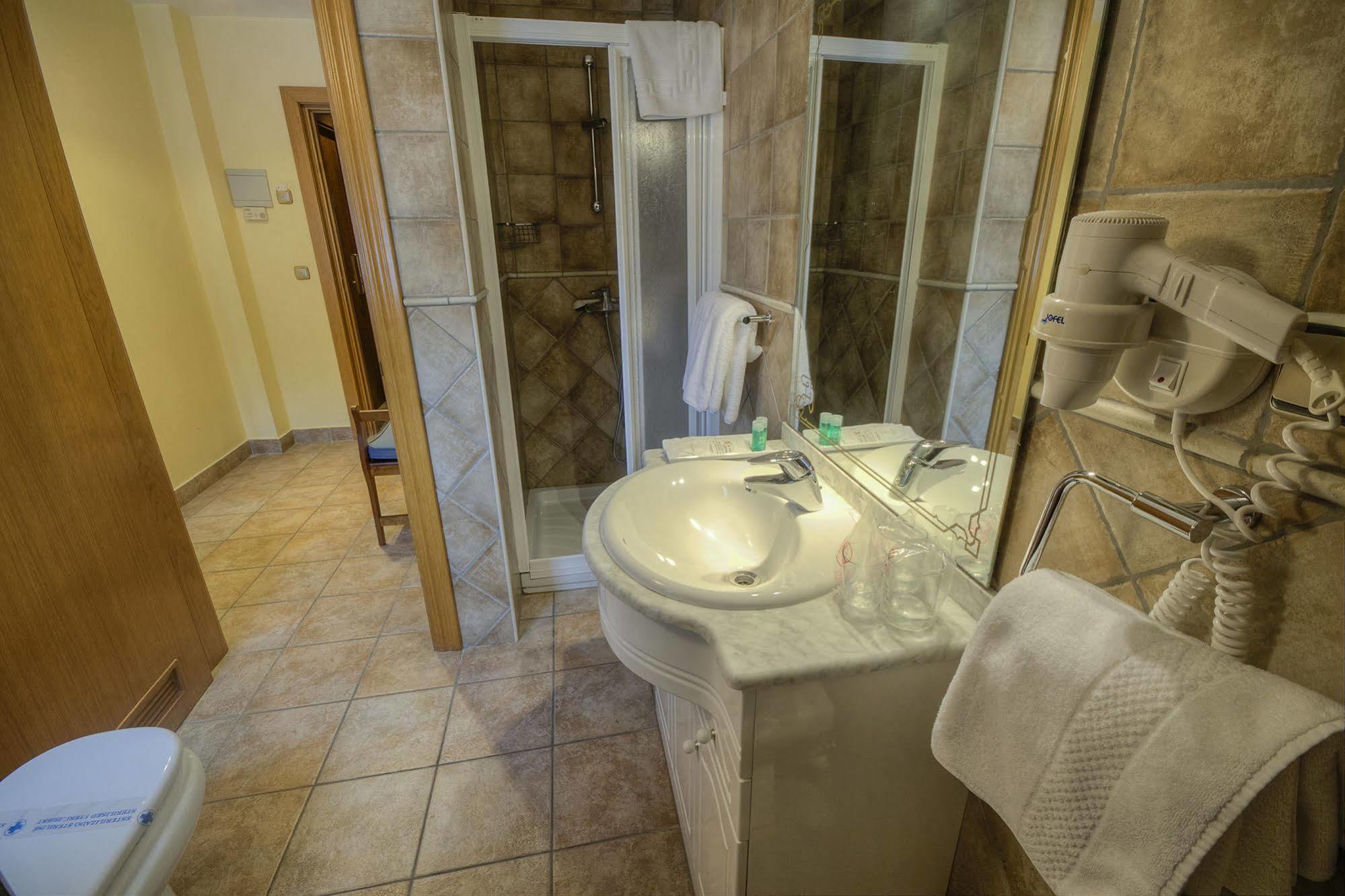 Hostal Jai Alai Leitza  Eksteriør billede
