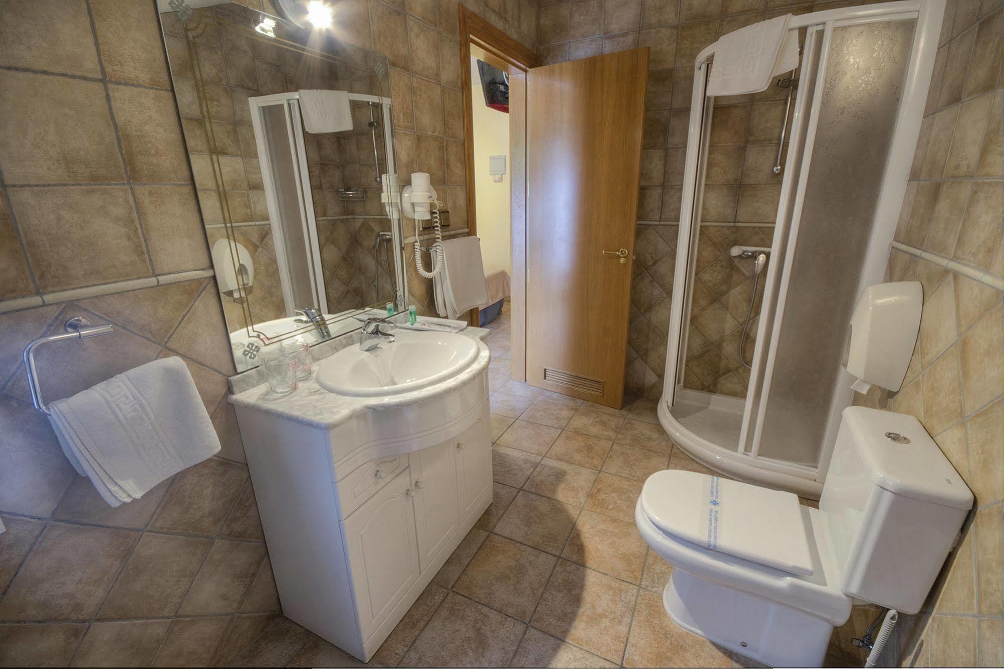 Hostal Jai Alai Leitza  Eksteriør billede